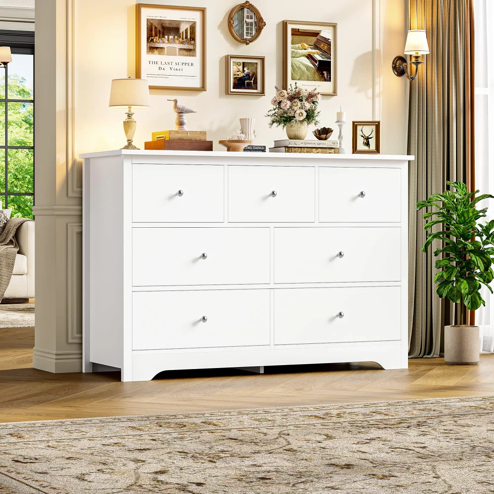 Dressers, 7 drawers, White